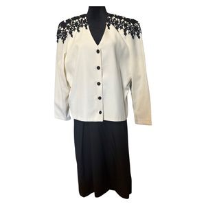 Vintage 80s Women Blouse Skirt Floral Lace Chez California & Sag Harbor